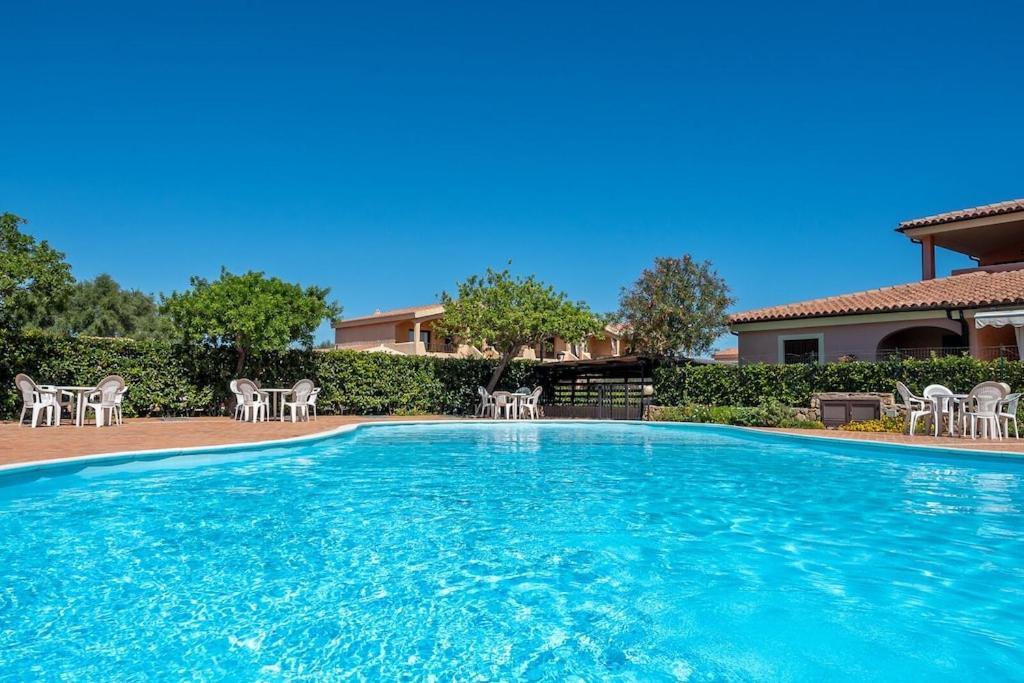 House In Residence With Swimming Pool 2 Km From The Sea Murta Maria Exterior photo