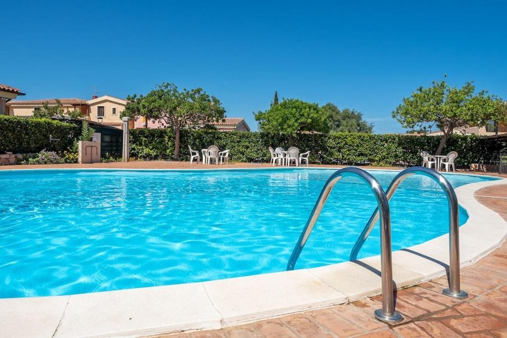 House In Residence With Swimming Pool 2 Km From The Sea Murta Maria Exterior photo